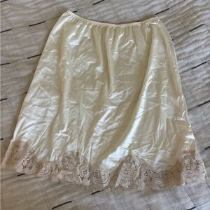 Vintage Cream Lace Trim Slip Skirt, Size M